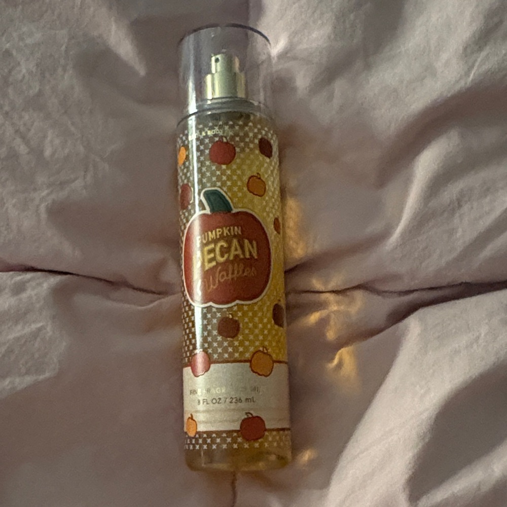 Pumpkin Pecan Waffles Fragrance Mist- bath and body works